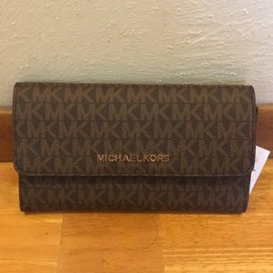 Michael Kors wallet